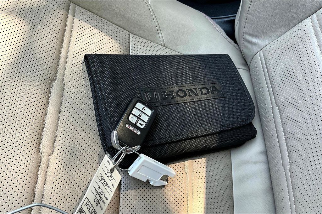 Thumbnail: 2019 Honda CR-V - 19