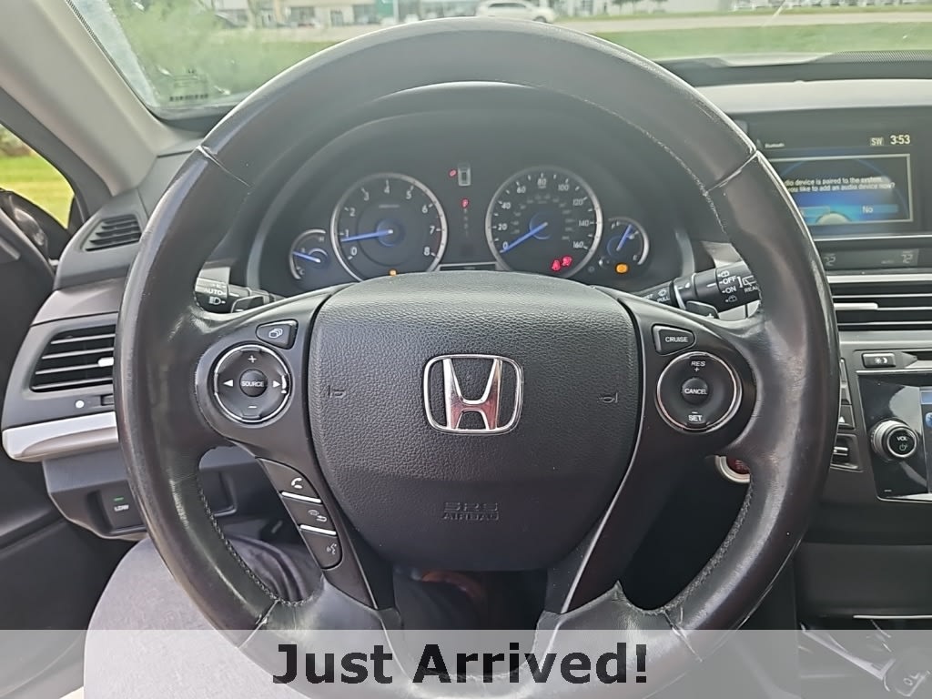 Thumbnail: 2013 Honda Crosstour - 2