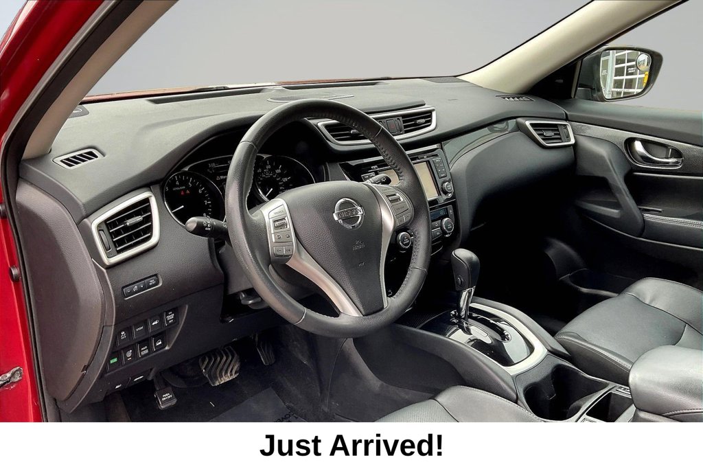 Thumbnail: 2016 Nissan Rogue - 9