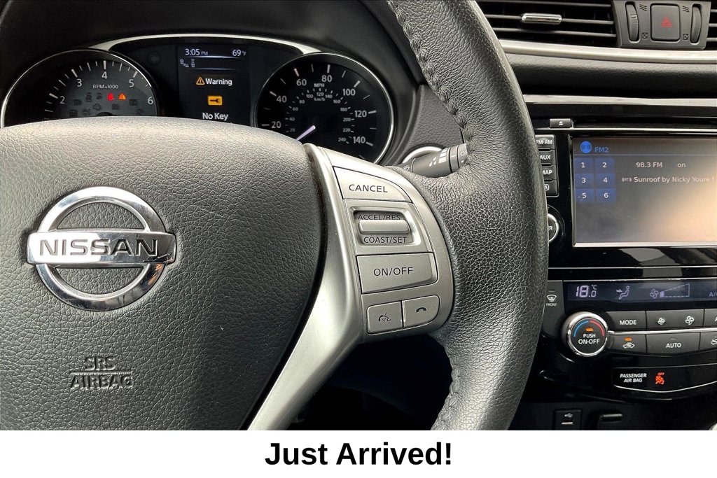 Thumbnail: 2016 Nissan Rogue - 27
