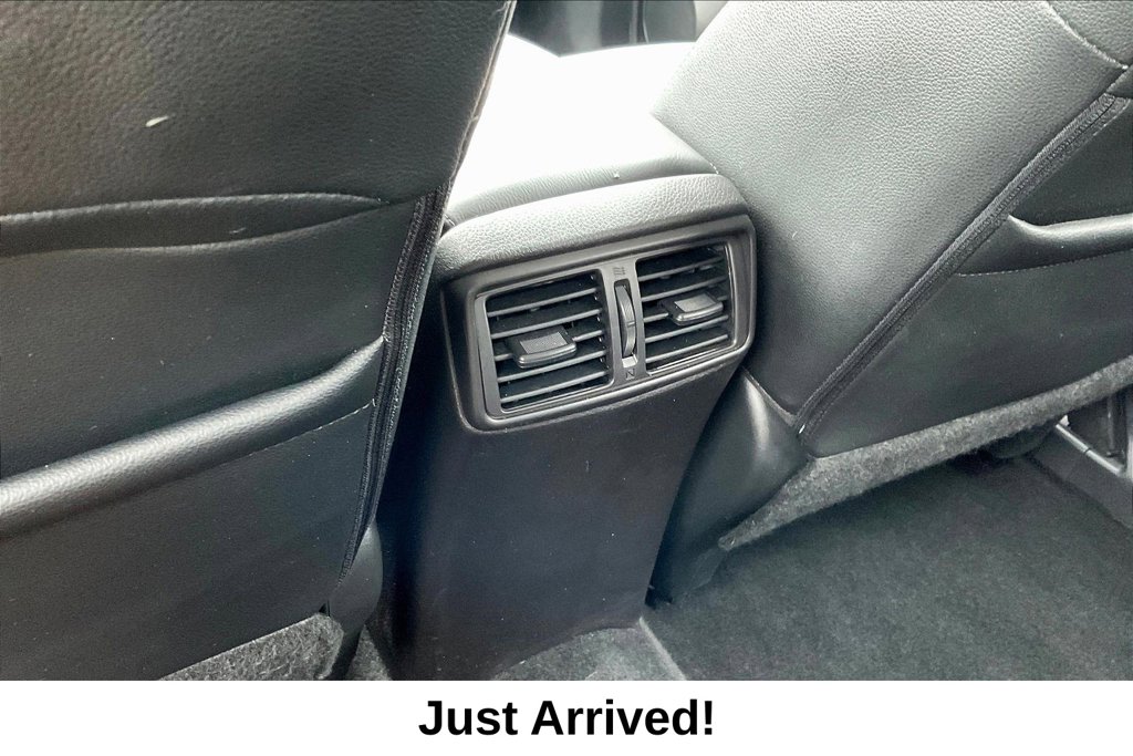 Thumbnail: 2016 Nissan Rogue - 6
