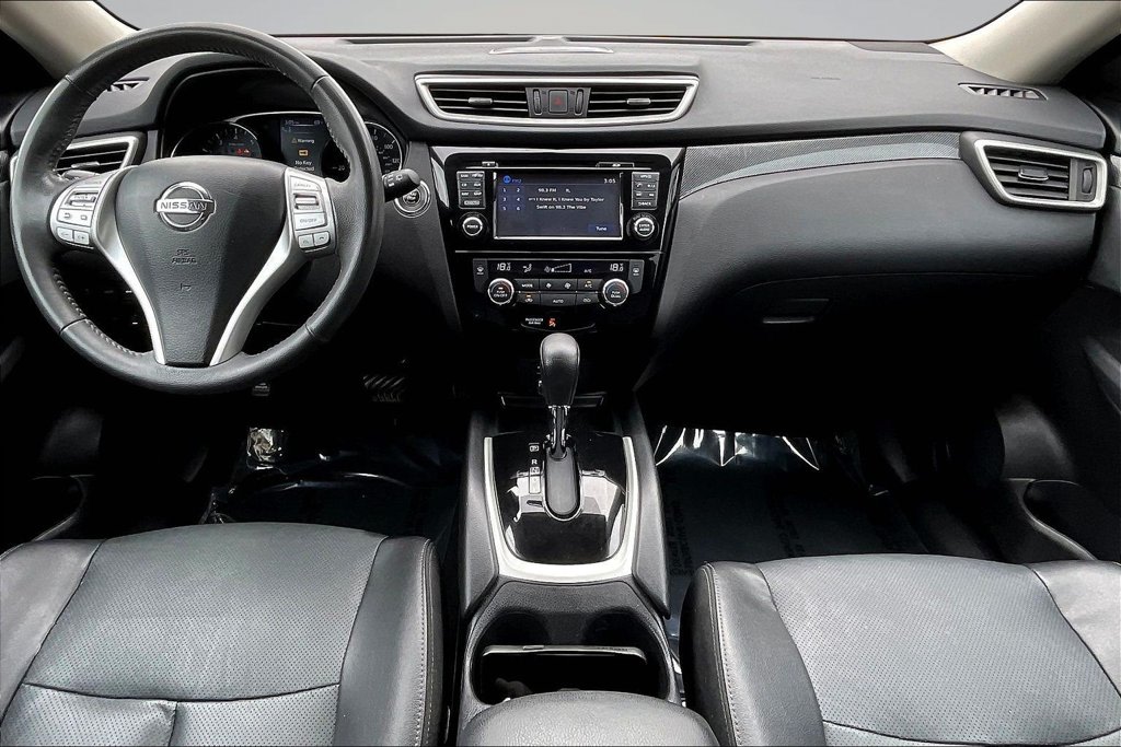 Thumbnail: 2016 Nissan Rogue - 13