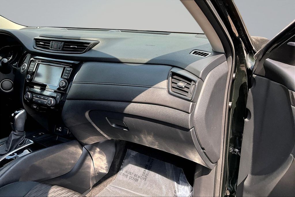 Thumbnail: 2019 Nissan Rogue - 23
