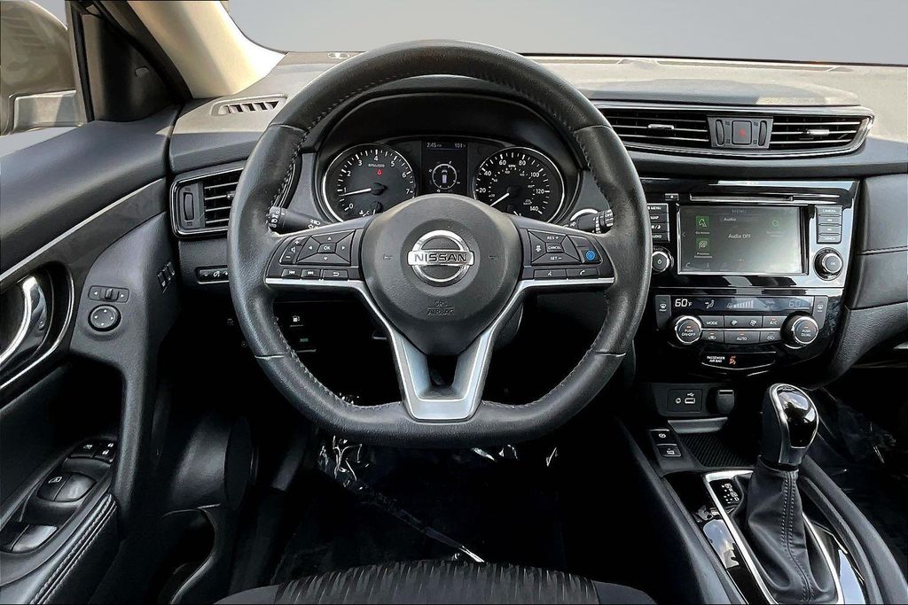 Thumbnail: 2019 Nissan Rogue - 2