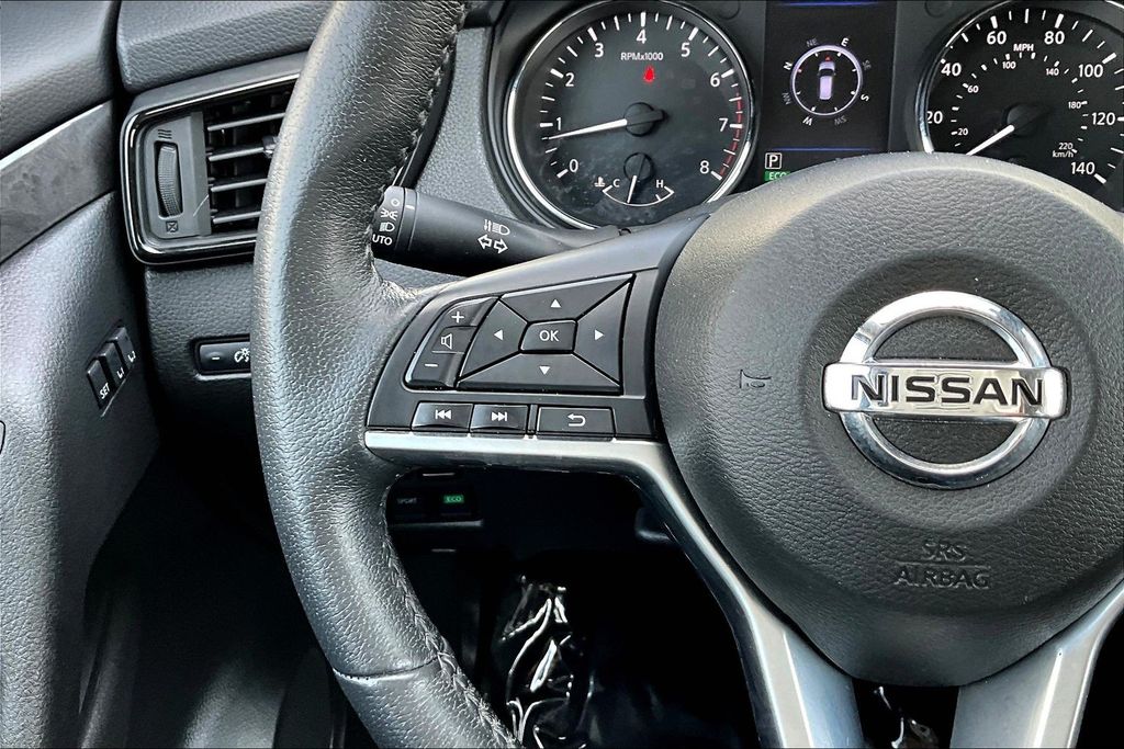 Thumbnail: 2019 Nissan Rogue - 26