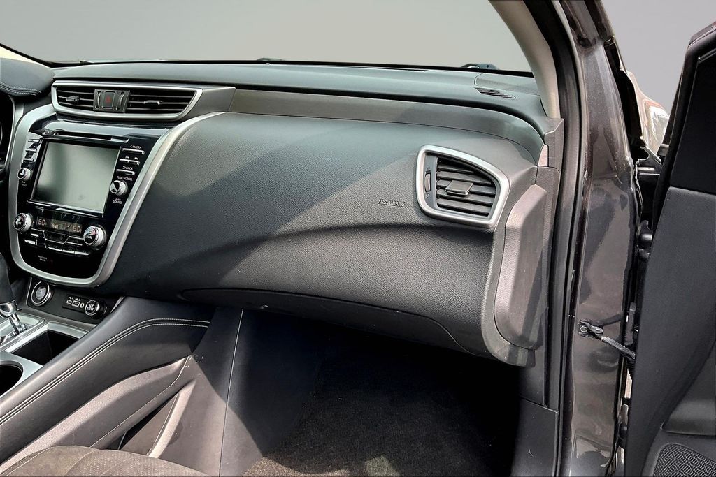 Thumbnail: 2020 Nissan Murano - 22