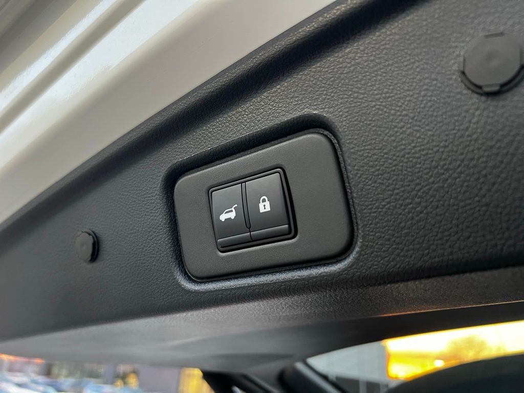 Thumbnail: 2024 Nissan Pathfinder - 31