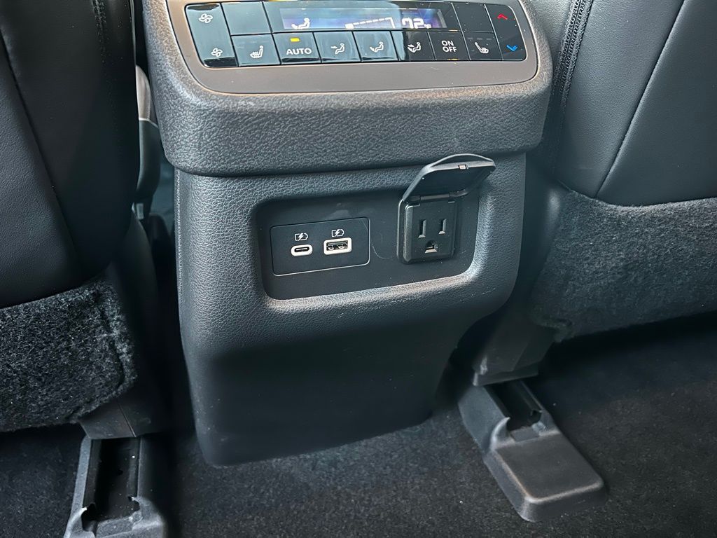 Thumbnail: 2024 Nissan Pathfinder - 28