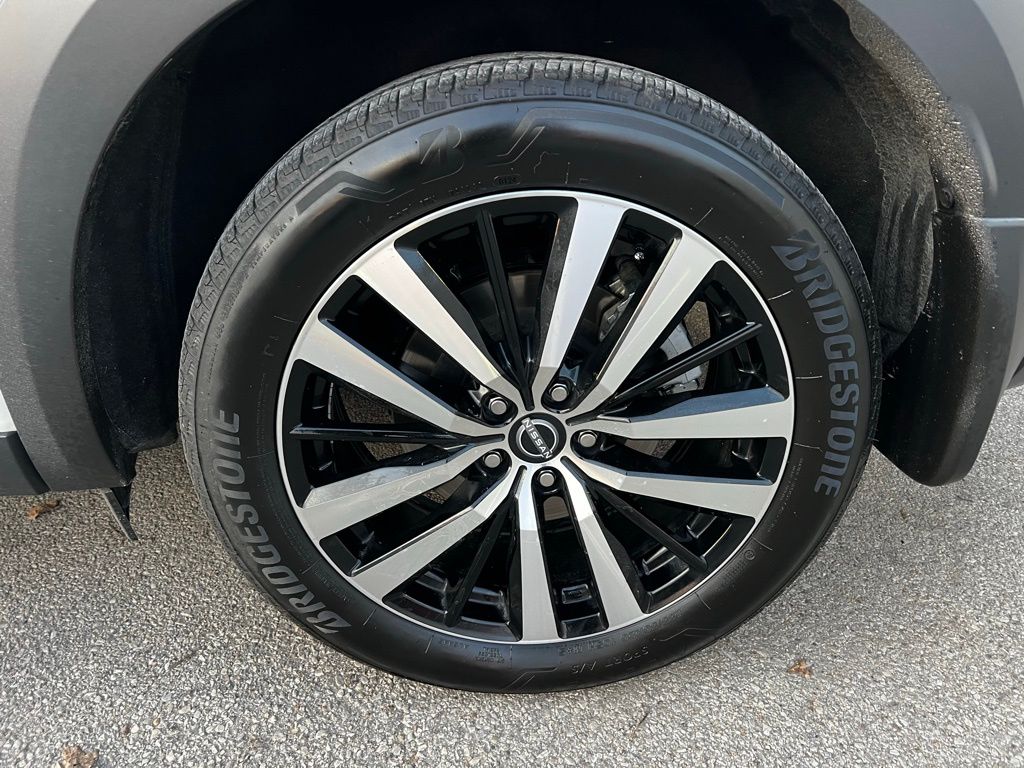 Thumbnail: 2024 Nissan Pathfinder - 20