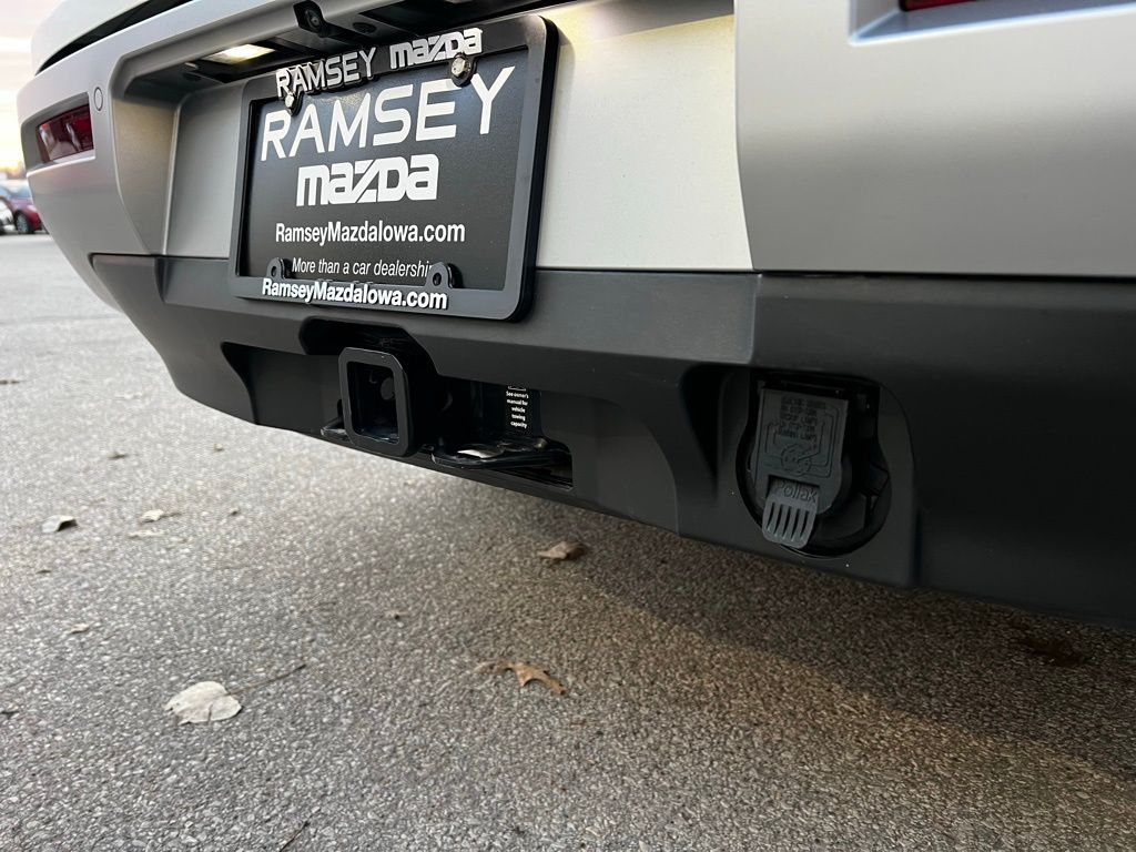 Thumbnail: 2024 Nissan Pathfinder - 16