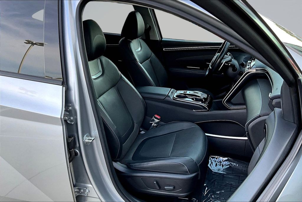 Thumbnail: 2023 Hyundai Tucson - 11