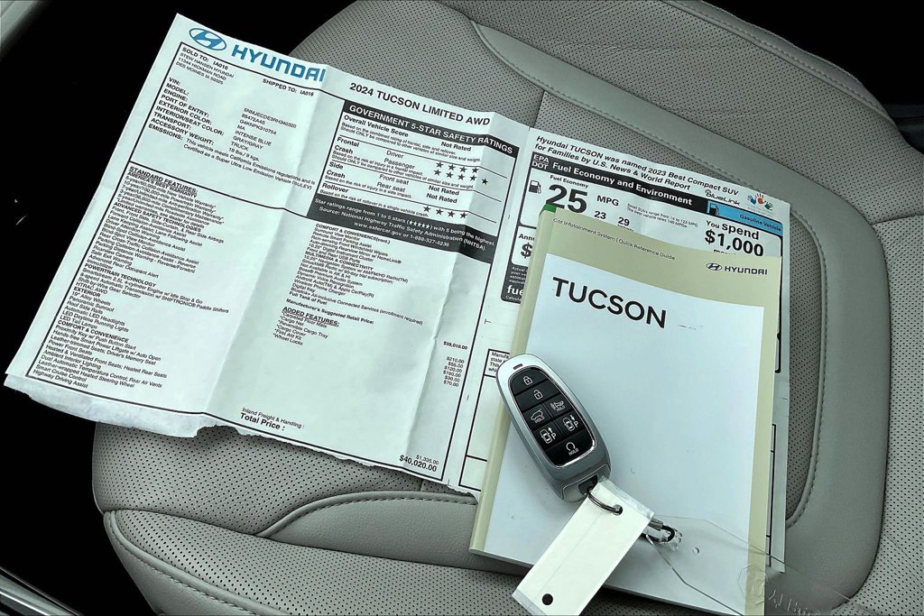 Thumbnail: 2024 Hyundai Tucson - 19