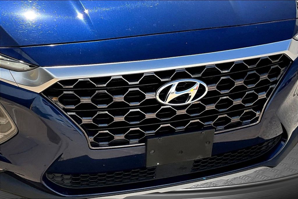 Thumbnail: 2020 Hyundai Santa Fe - 31