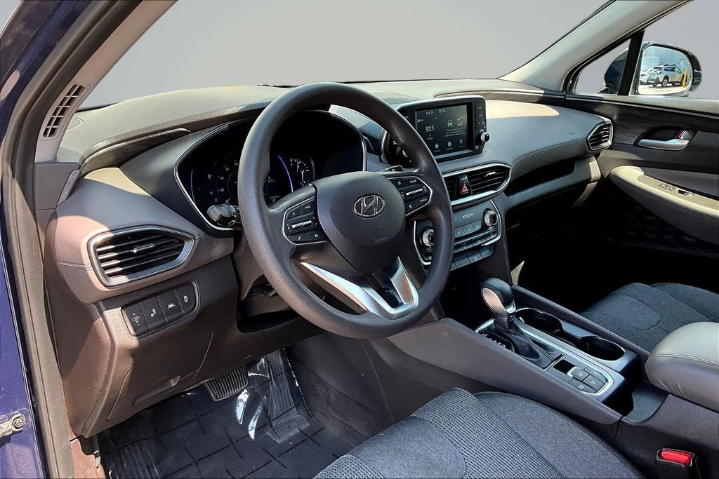 Thumbnail: 2020 Hyundai Santa Fe - 8