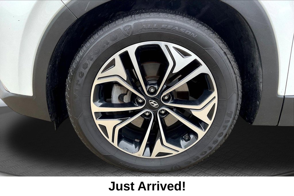 Thumbnail: 2019 Hyundai Santa Fe - 7