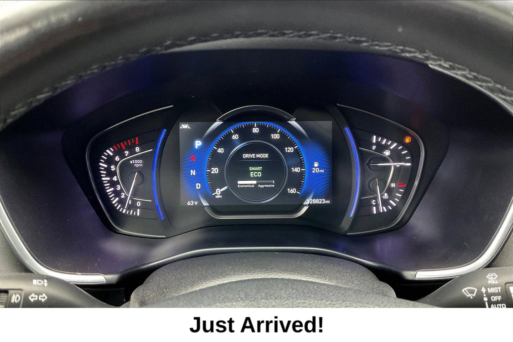 Thumbnail: 2019 Hyundai Santa Fe - 17