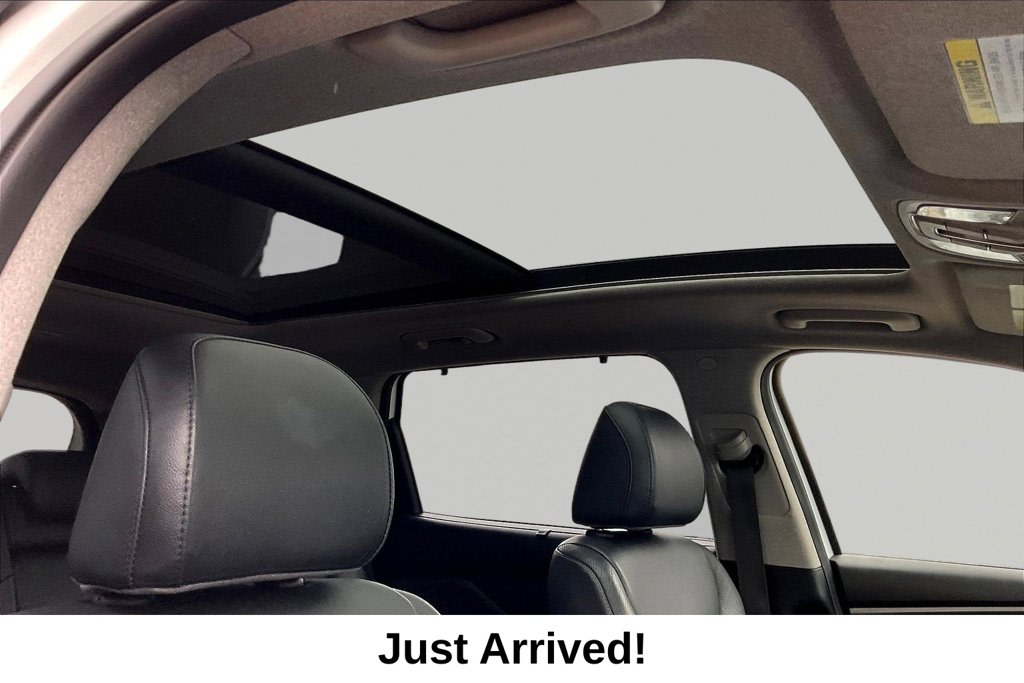 Thumbnail: 2019 Hyundai Santa Fe - 24
