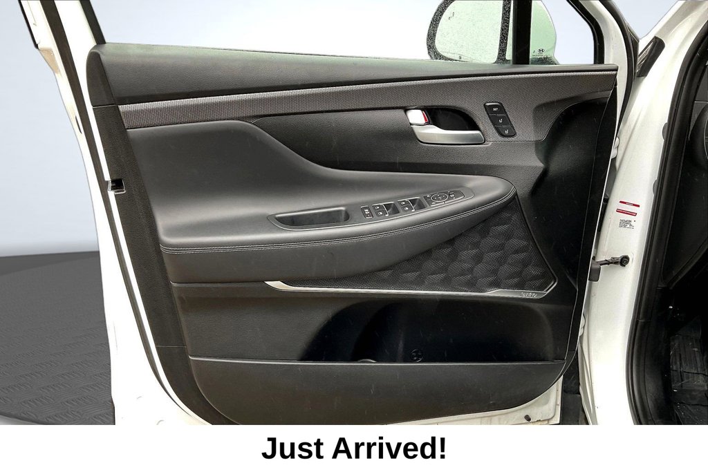 Thumbnail: 2019 Hyundai Santa Fe - 25