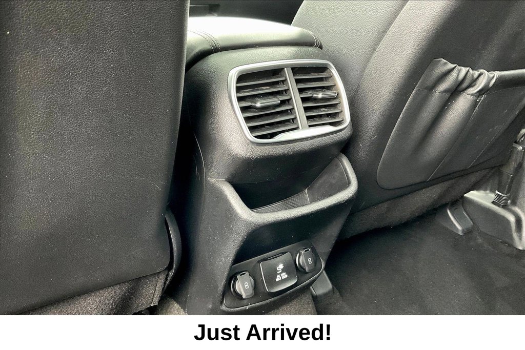 Thumbnail: 2019 Hyundai Santa Fe - 30