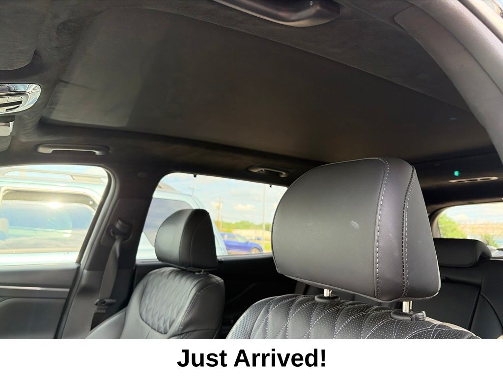 Thumbnail: 2021 Hyundai Santa Fe - 10