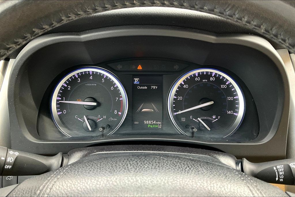 Thumbnail: 2018 Toyota Highlander - 16