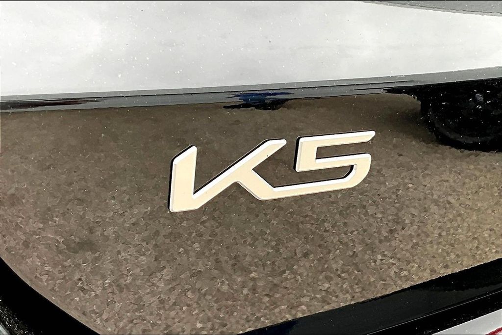 Thumbnail: 2023 Kia K5 - 5