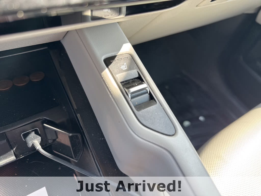 Thumbnail: 2020 Kia Telluride - 12