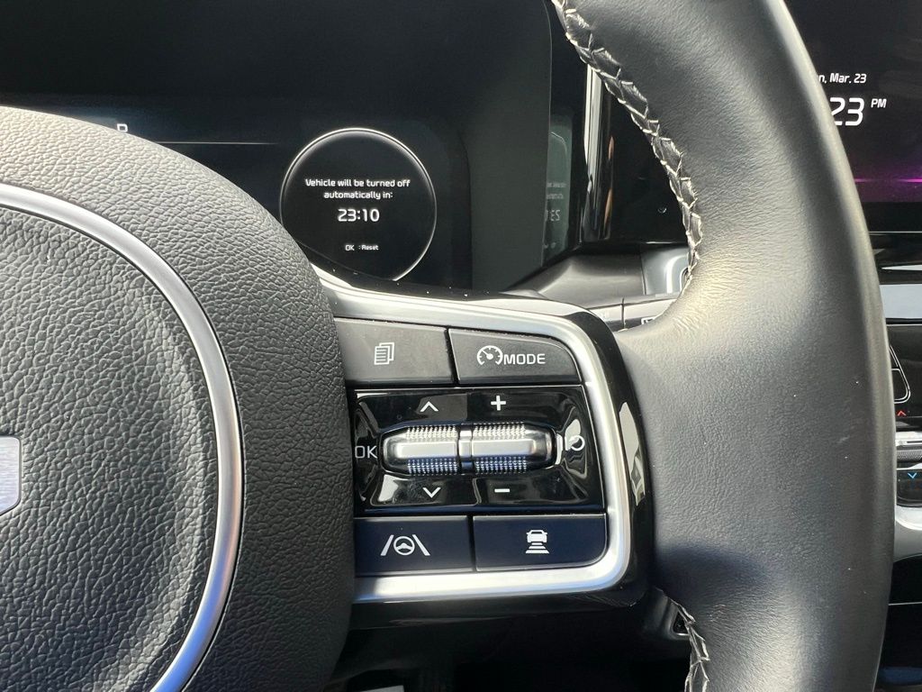 Thumbnail: 2023 Kia Sorento - 45