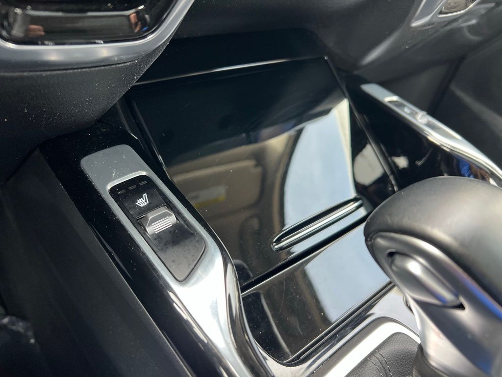 Thumbnail: 2023 Kia Sorento - 49