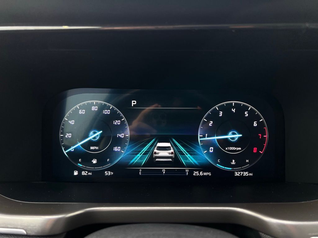 Thumbnail: 2023 Kia Sorento - 15