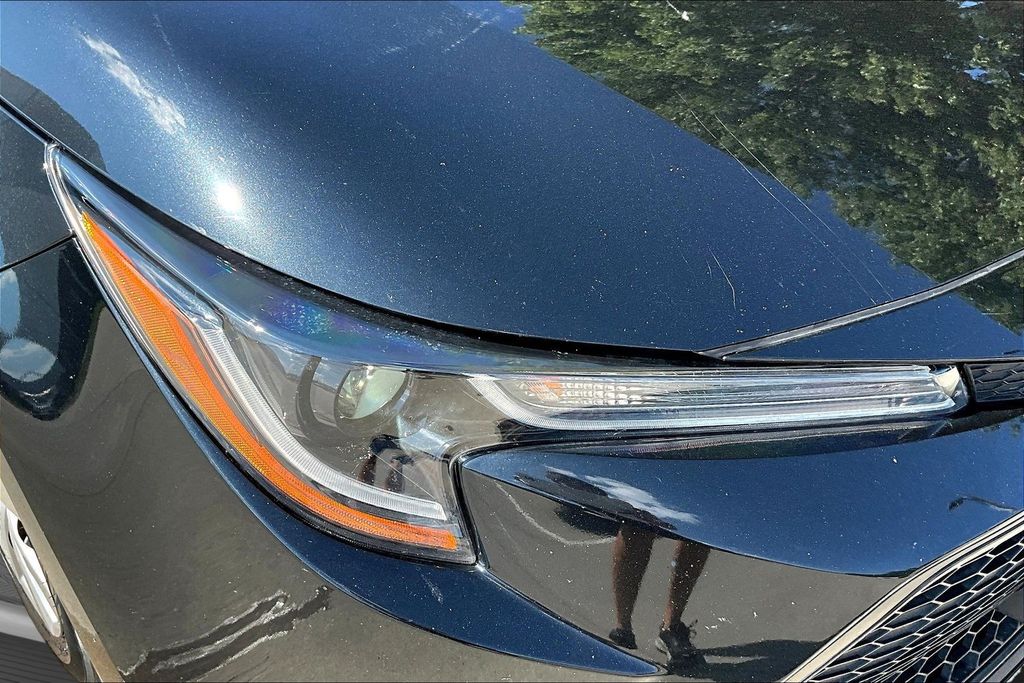 Thumbnail: 2022 Toyota Corolla - 32