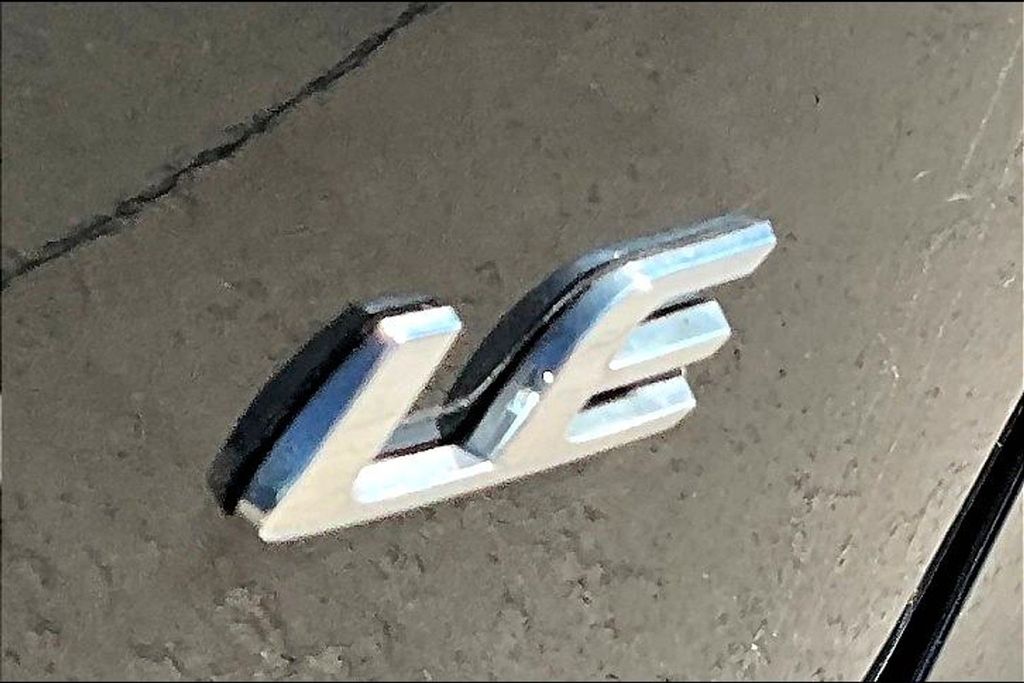 Thumbnail: 2022 Toyota Corolla - 6