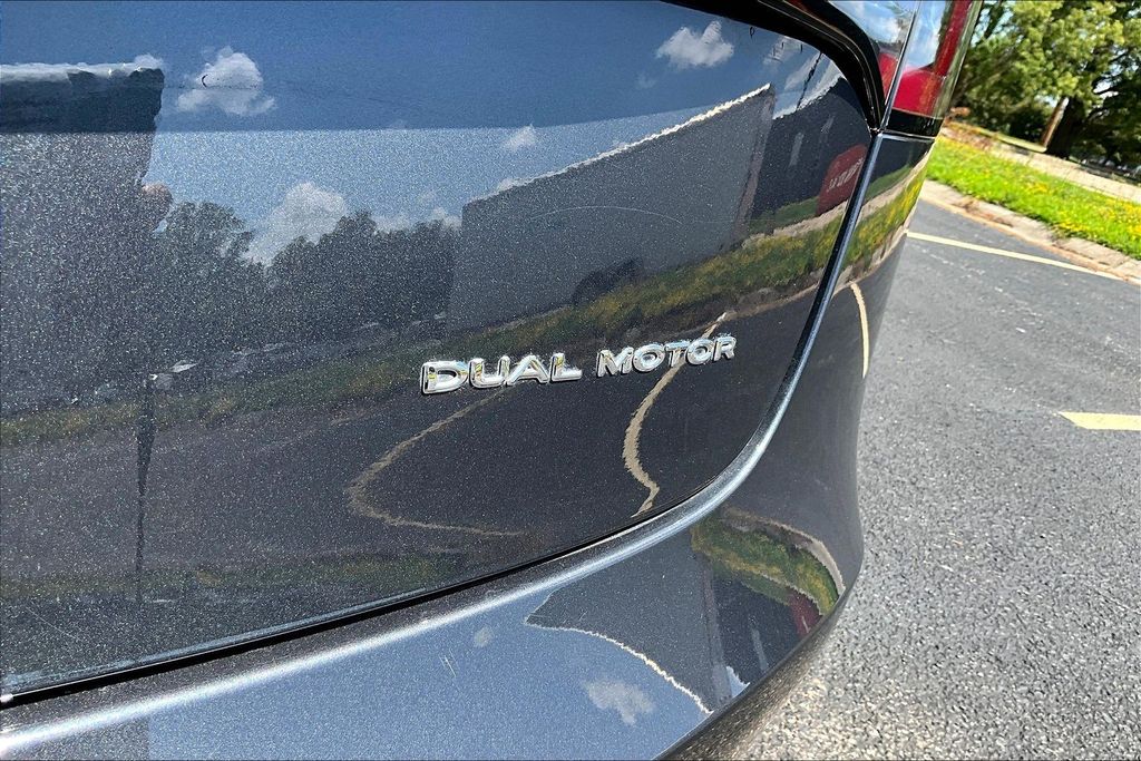 Thumbnail: 2022 Tesla Model 3 - 6
