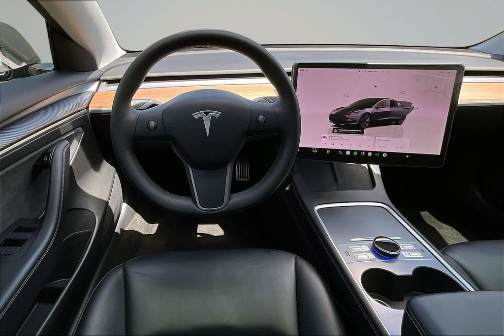 Thumbnail: 2022 Tesla Model 3 - 2