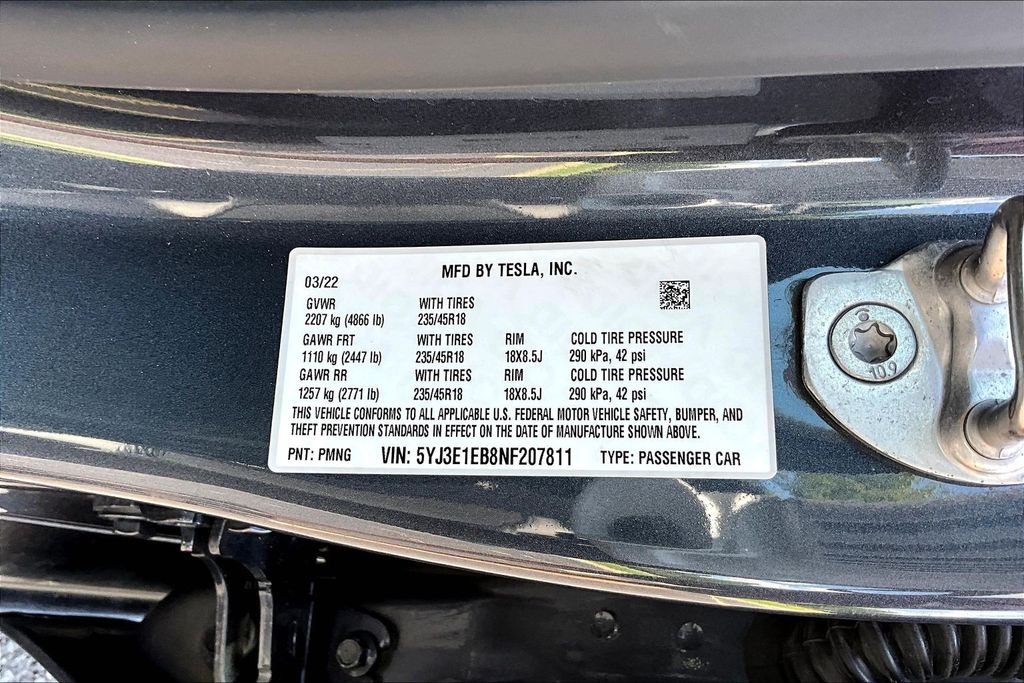 Thumbnail: 2022 Tesla Model 3 - 16