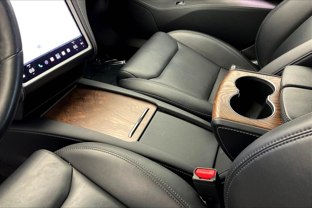 Thumbnail: 2020 Tesla Model S - 14