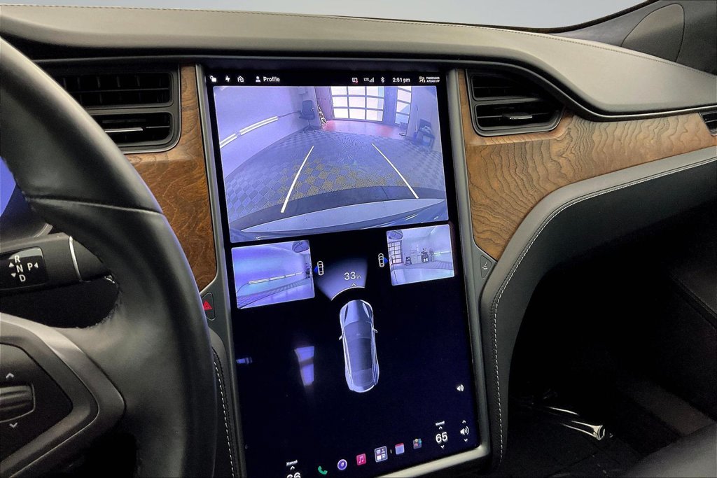 Thumbnail: 2020 Tesla Model S - 28