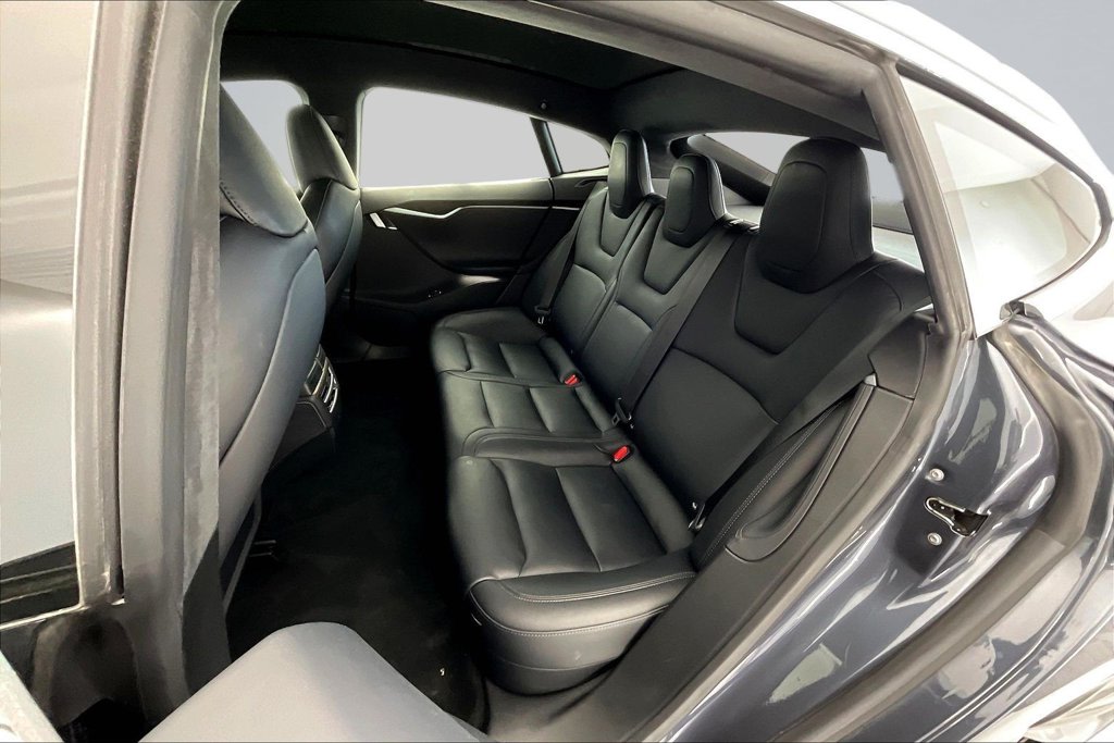 Thumbnail: 2020 Tesla Model S - 11