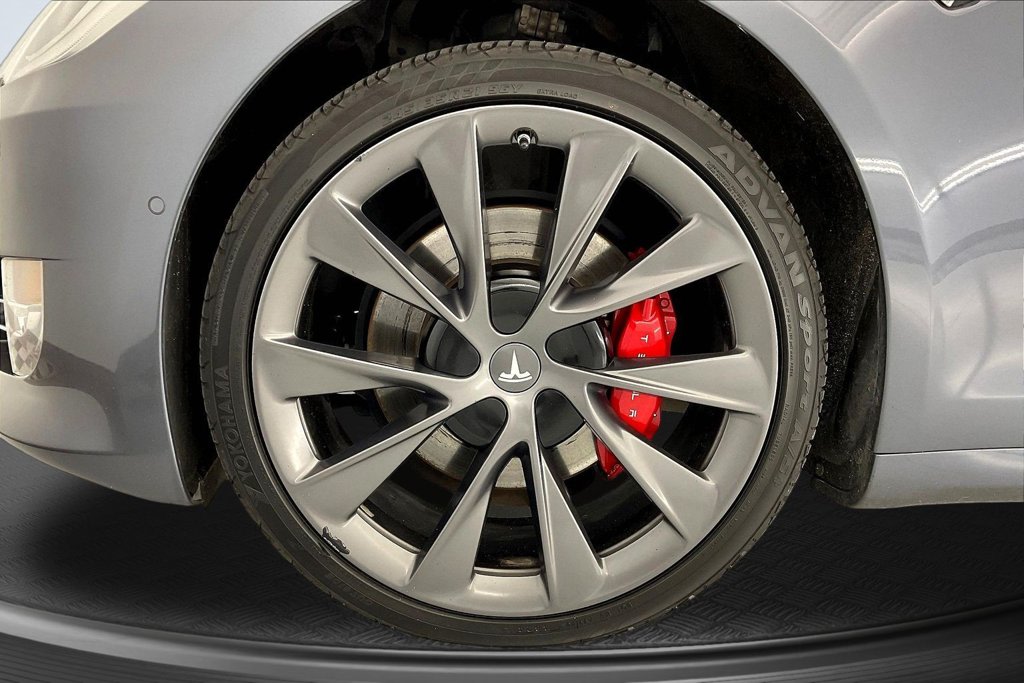 Thumbnail: 2020 Tesla Model S - 7