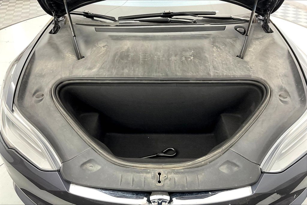 Thumbnail: 2020 Tesla Model S - 20