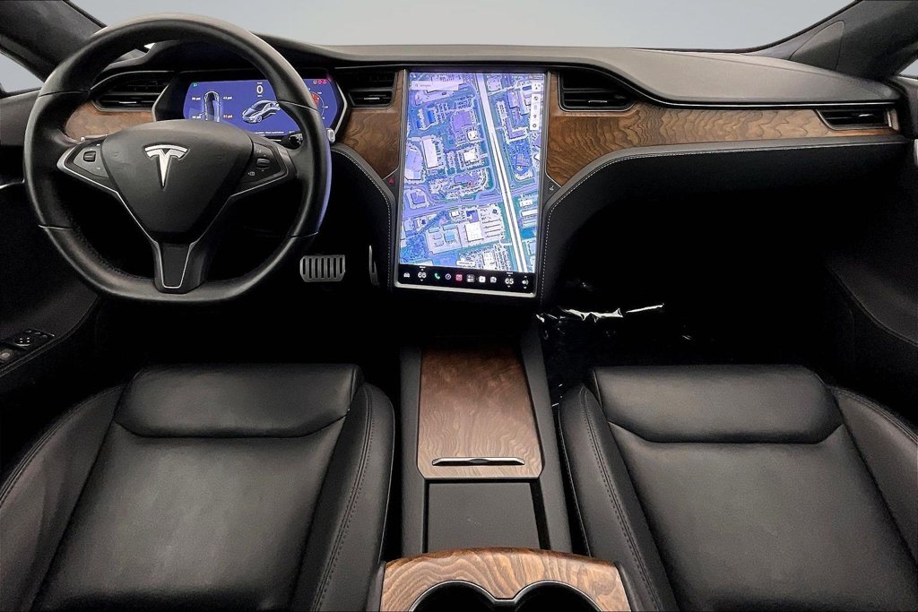 Thumbnail: 2020 Tesla Model S - 12
