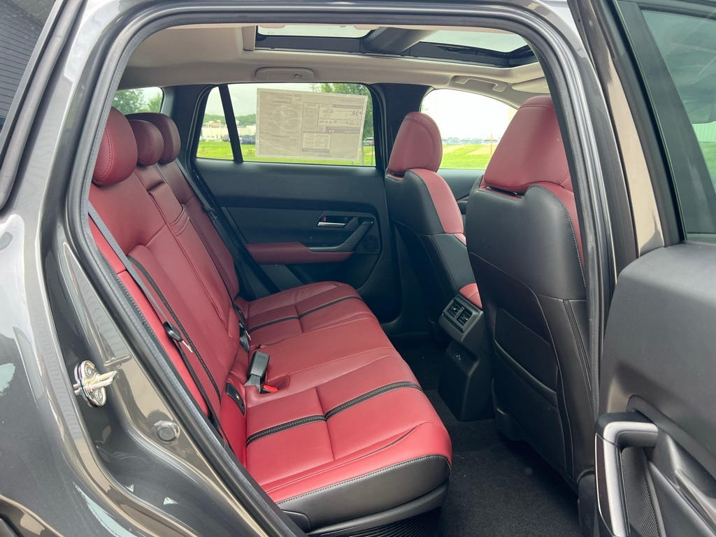 Thumbnail: 2025 Mazda CX-50 - 25