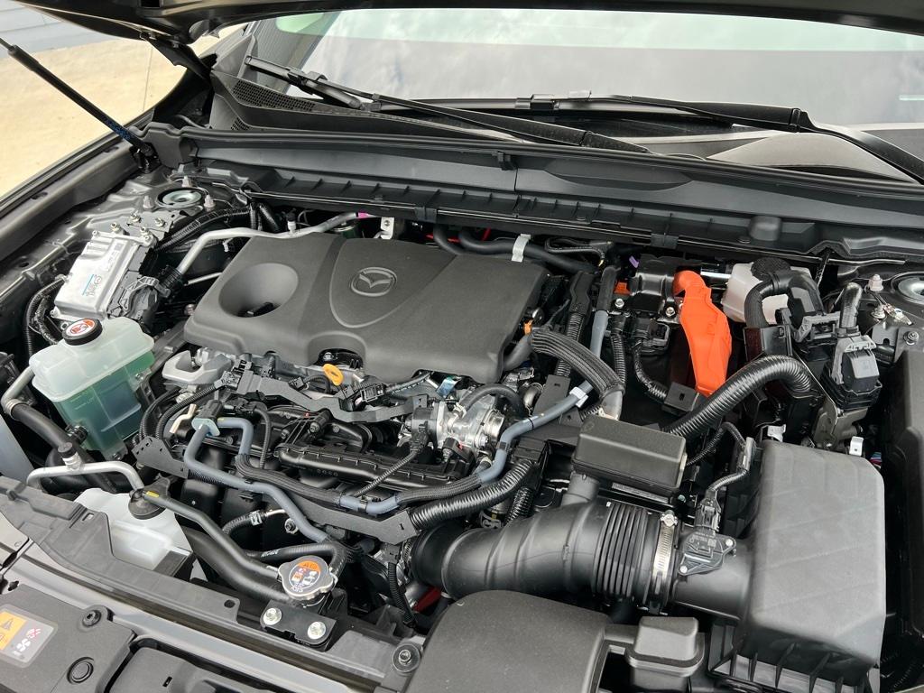 Thumbnail: 2025 Mazda CX-50 - 9