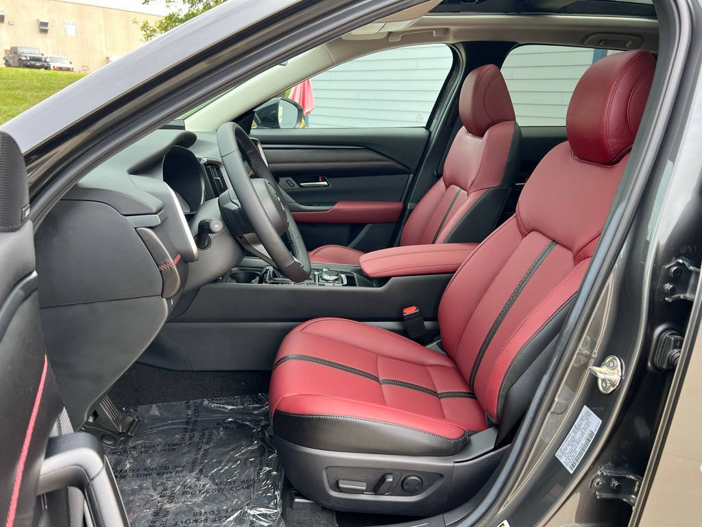 Thumbnail: 2025 Mazda CX-50 - 11