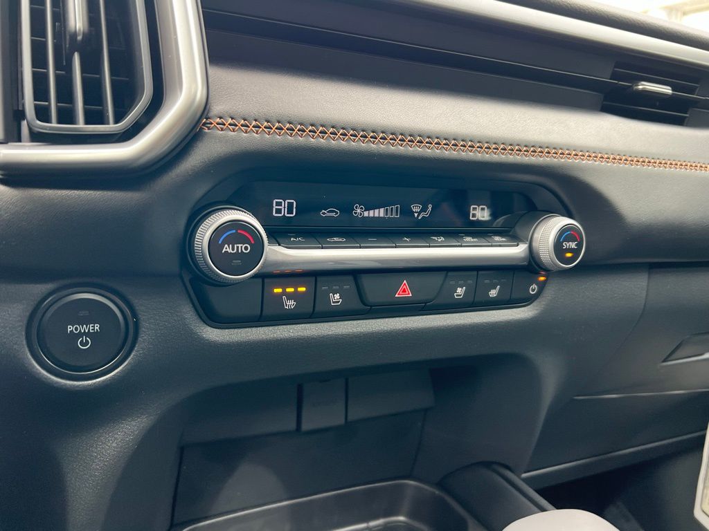 Thumbnail: 2026 Mazda CX-50 - 34