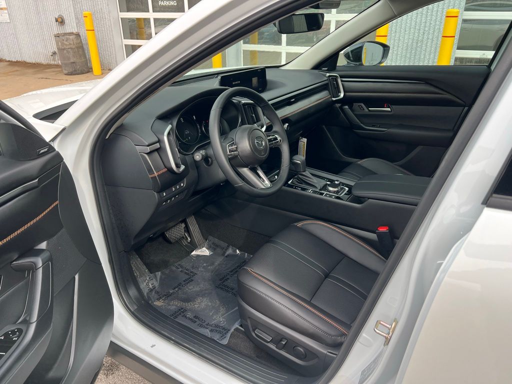 Thumbnail: 2026 Mazda CX-50 - 10