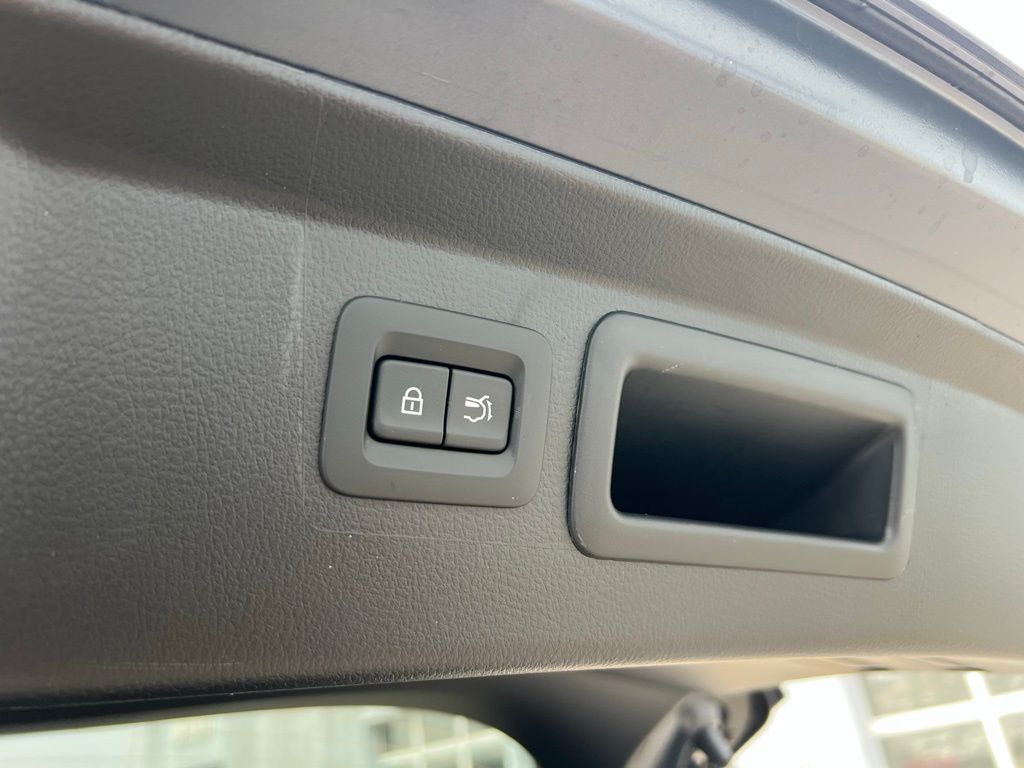 Thumbnail: 2026 Mazda CX-50 - 27