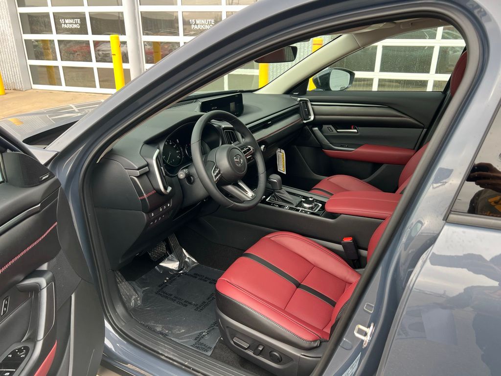 Thumbnail: 2026 Mazda CX-50 - 10