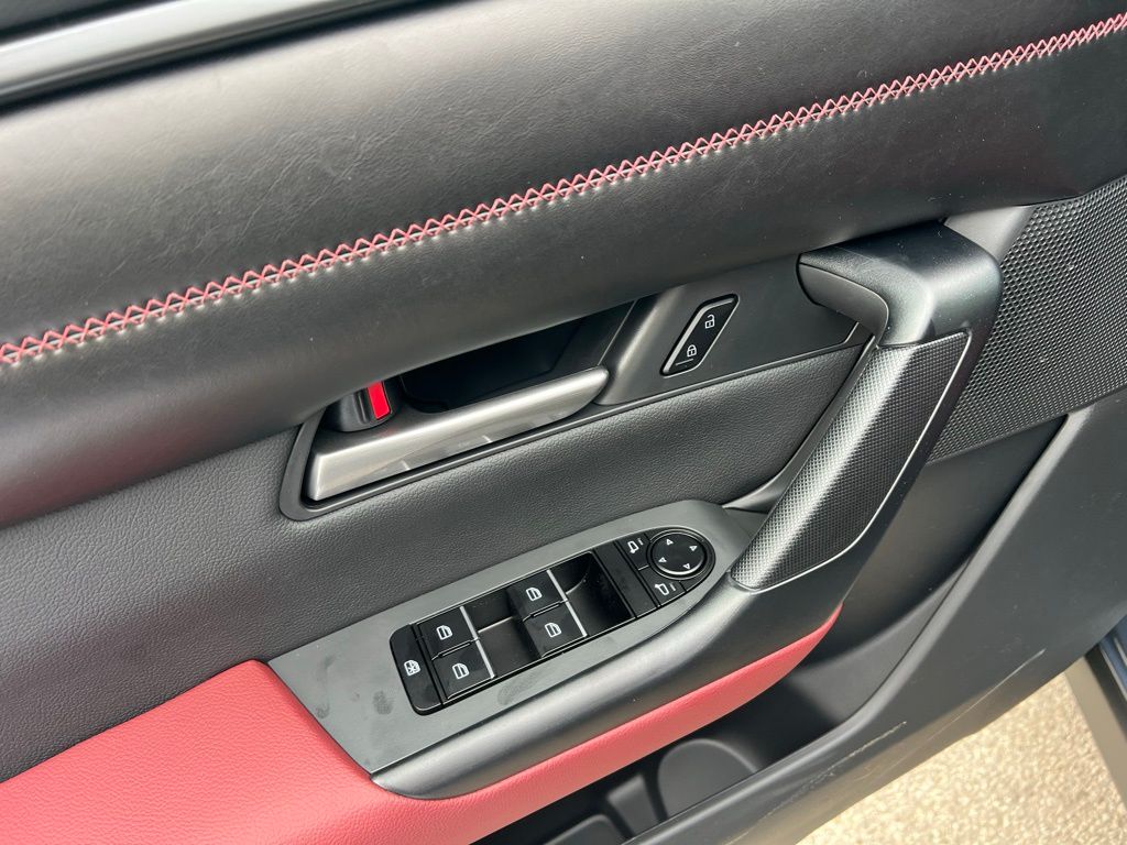 Thumbnail: 2026 Mazda CX-50 - 19