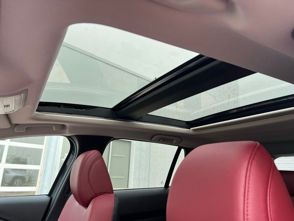 Thumbnail: 2026 Mazda CX-50 - 22